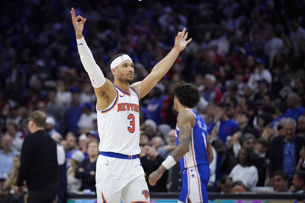 Knicks move on to second round in another crazy ending!